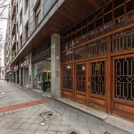 Lovely And Calm - Good Location In The Center Of *