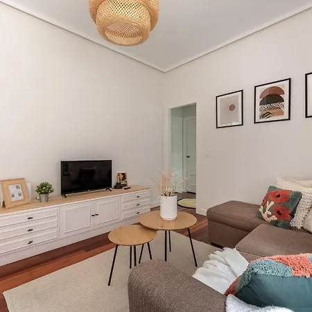 Apartment Lovely And Calm - Good Location In The Center Of Bilbao